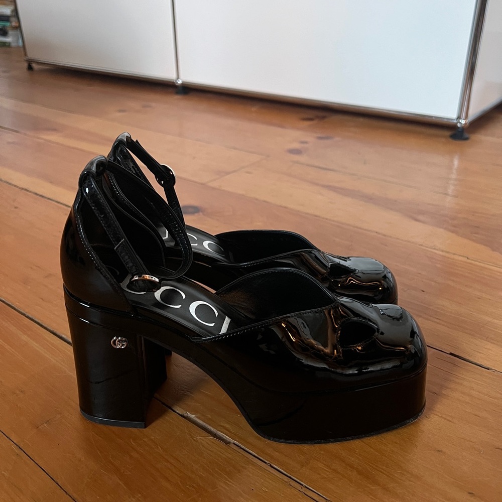 Gucci Patent Leather Mary-Jane Platform Heels